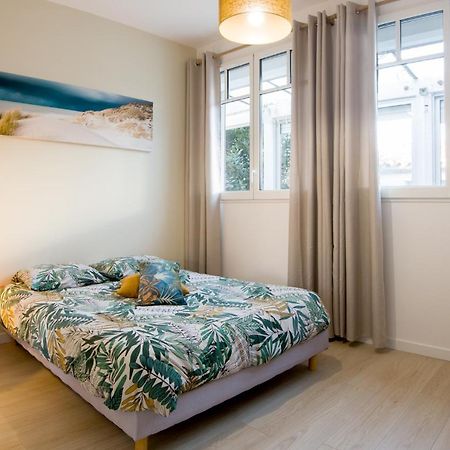 Magnifique T3 Totalement Renove, Hypercentre Rochefort, Arrivee Autonome ! Ngoại thất bức ảnh